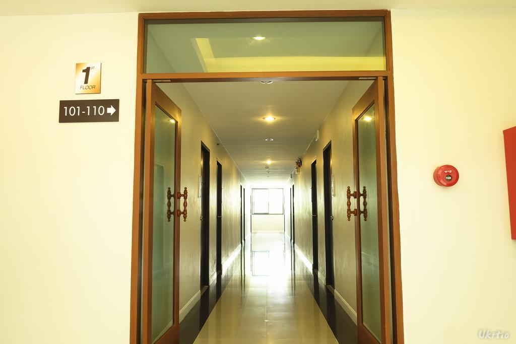 The Room Mahidol Chiangmai Chiang Mai Bagian luar foto